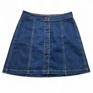 Button-Down Dark Wash Mini Skirt